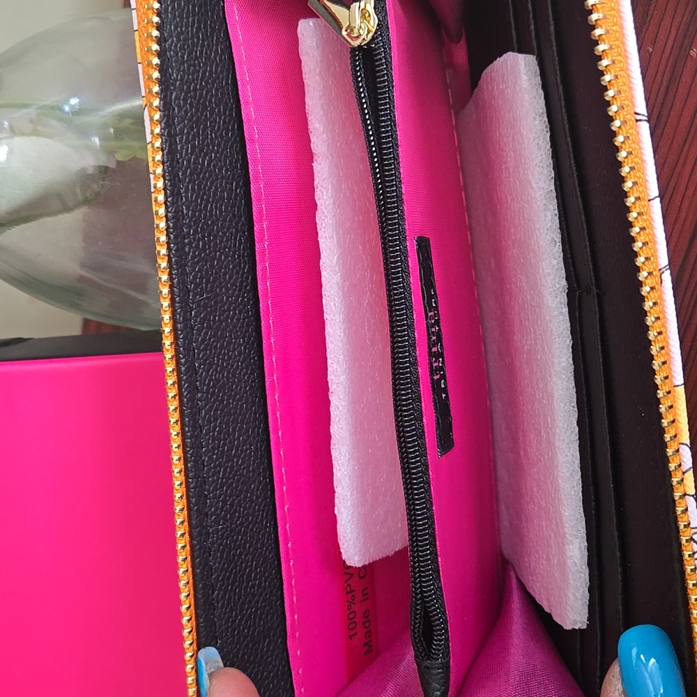 Trina Turk Wallet - Picture 4 of 8